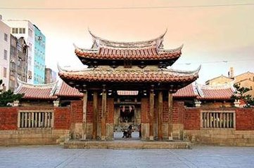 鹿港龍山寺建築細節